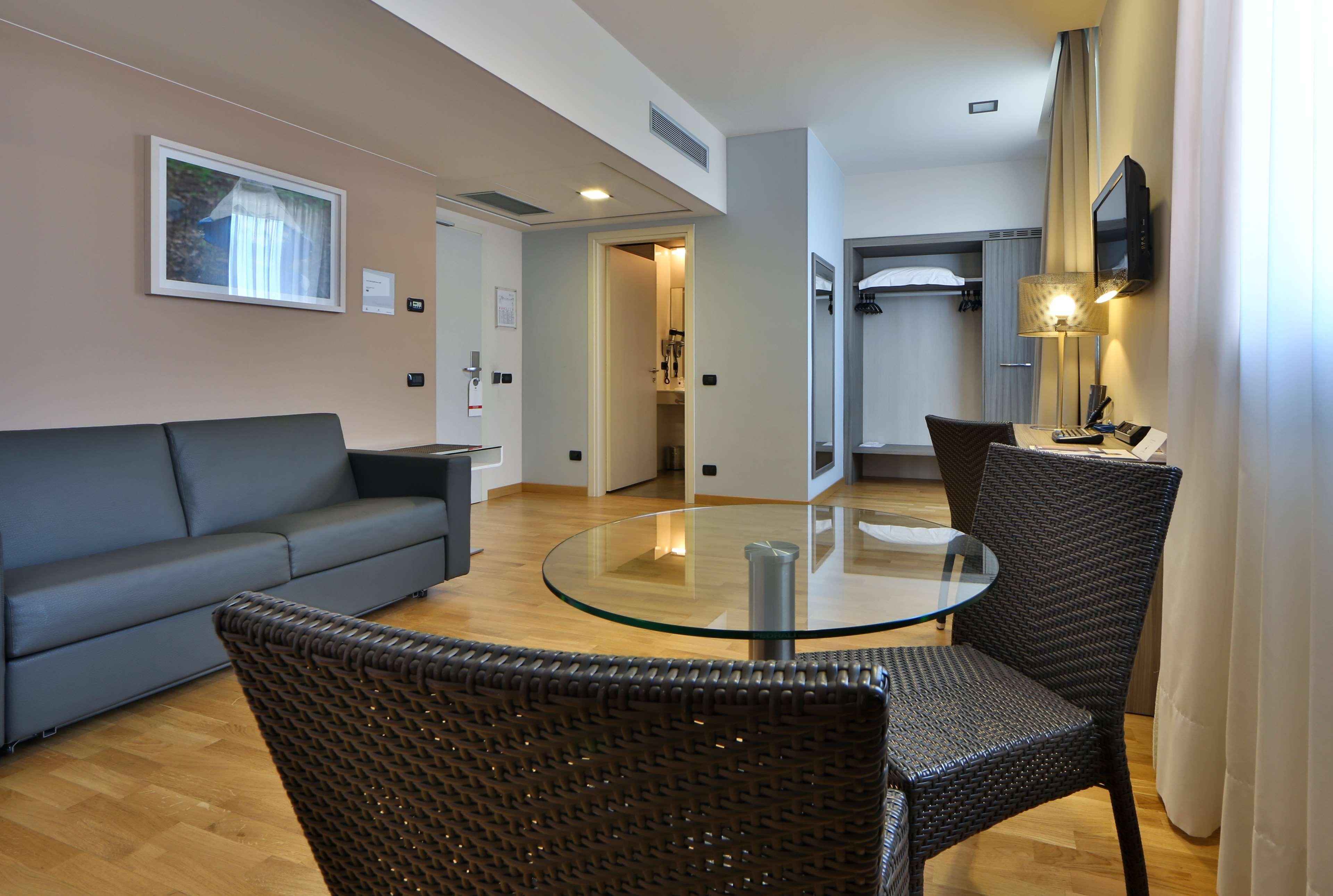 Best Western Falck Village Milano Sesto Sesto San Giovanni Exterior photo